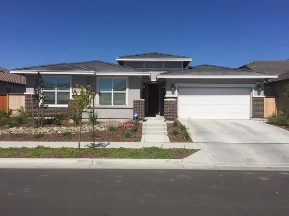 2210 Russell Cir, Woodland, CA 95776