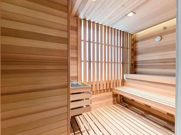 301 West 53rd Street image 14 of 16