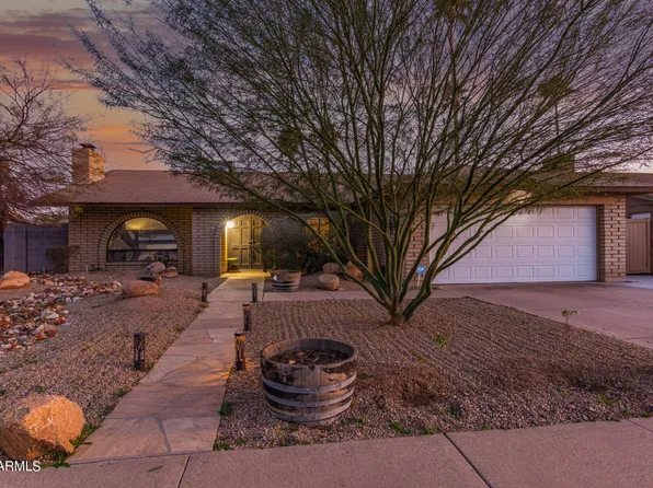 1065 W PORTOBELLO Avenue, Mesa, AZ 85210