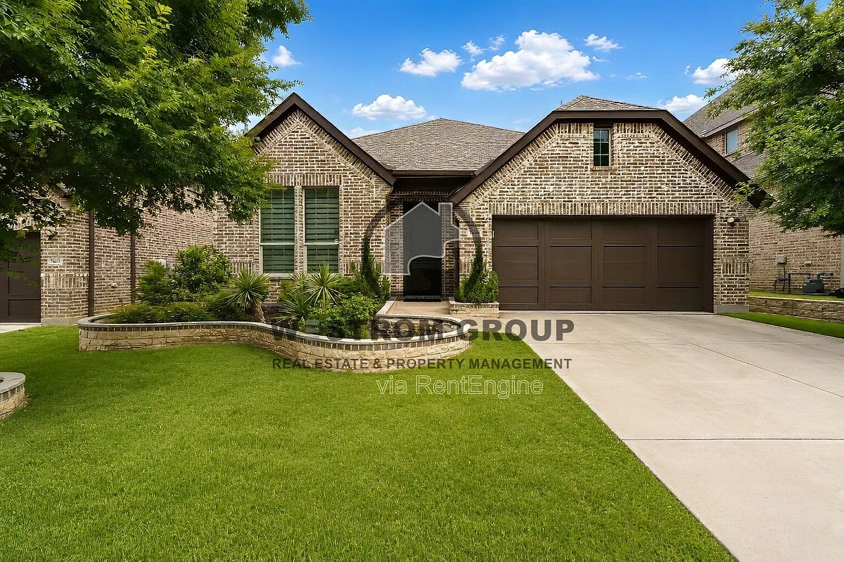 Building Photo - 2609 Navarro Trl