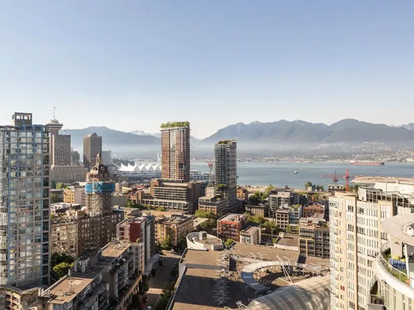 688 Abbott St #3506, Vancouver, BC V6B 0B9