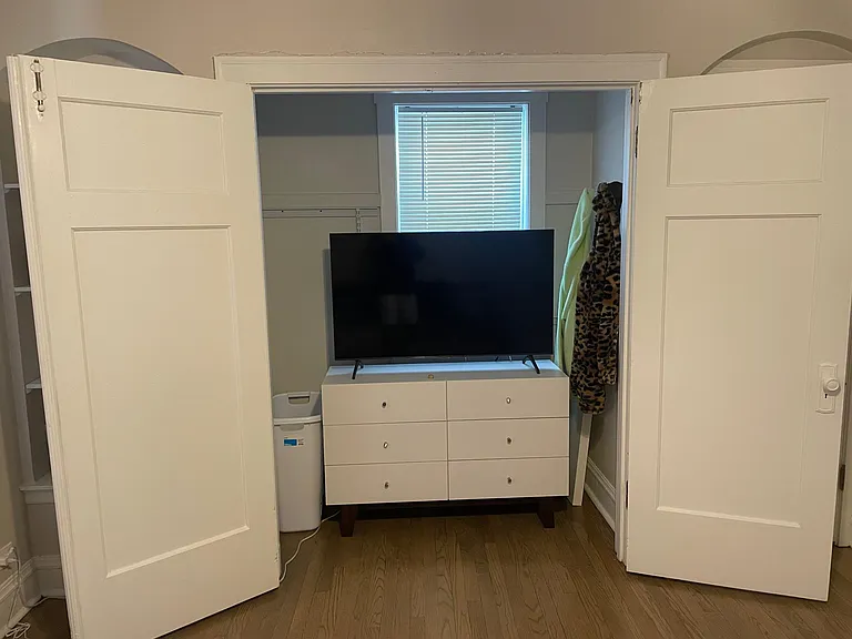 2510 W Thorndale Ave #2 — Photo 6