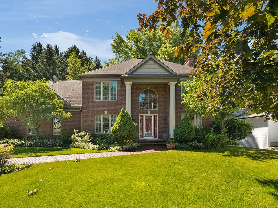 1st image of 4500 Creek View Dr