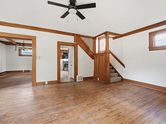 5th image of 717 Kinnaird Ave
