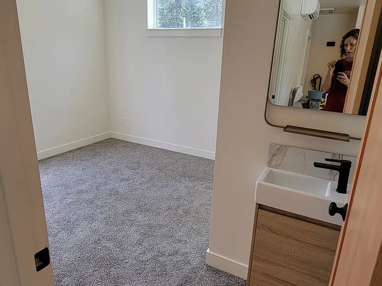 1838 SW Knoll Ave #1 — Photo 5