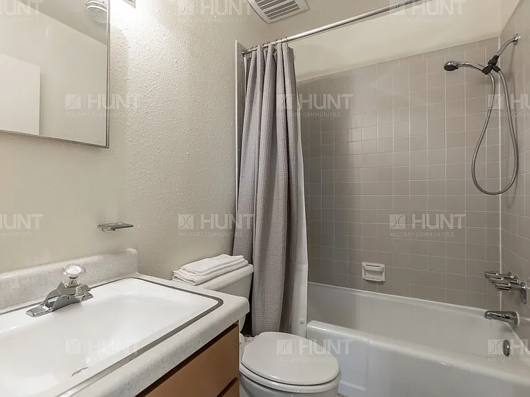3B E St W #689B — Photo 18