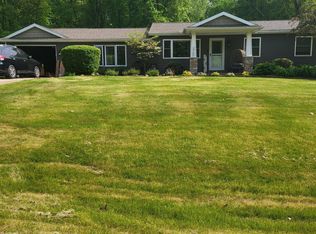 2565 Dan St, Jackson, MI 49201