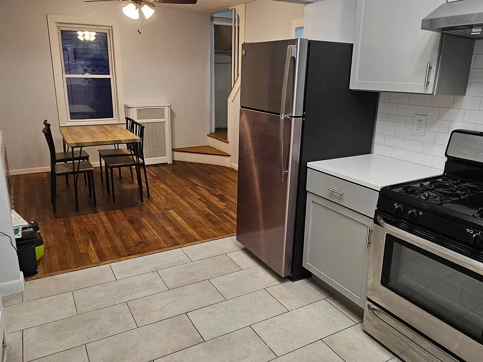 4 bed, 1123 sqft, $900 — Photo 2