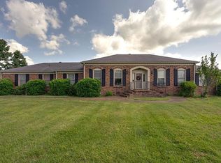 1918 Daughrity Rd, Chapel Hill, TN 37034