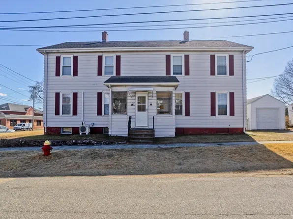 14 Lawrence Rd, Chicopee, MA 01013