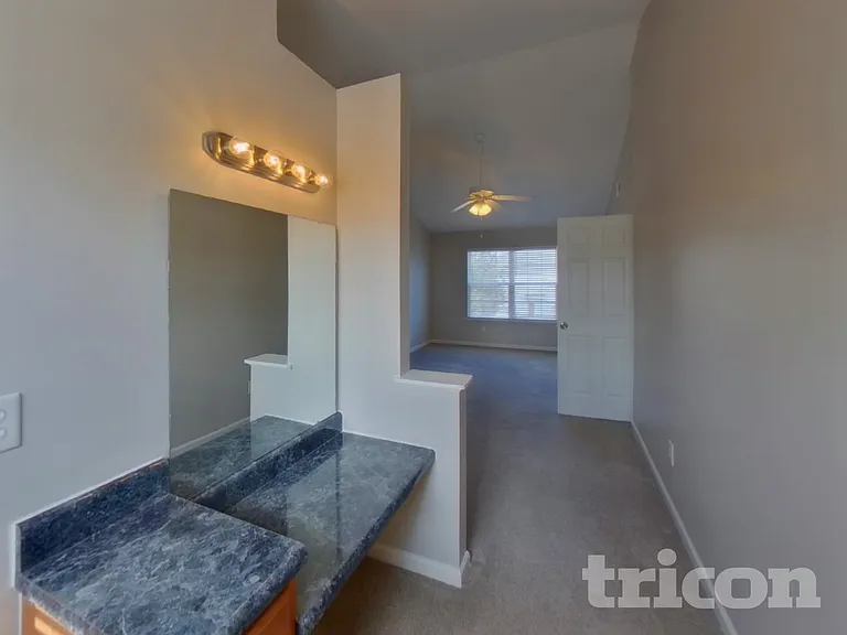 142 Quiet Grove Dr — Photo 10