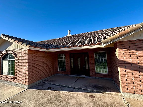 2nd image of 1220 Calle Rafael