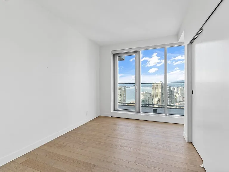 1480 Howe St #3105 — Photo 17