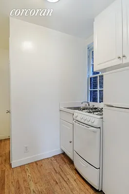 Rented by Corcoran | media 7