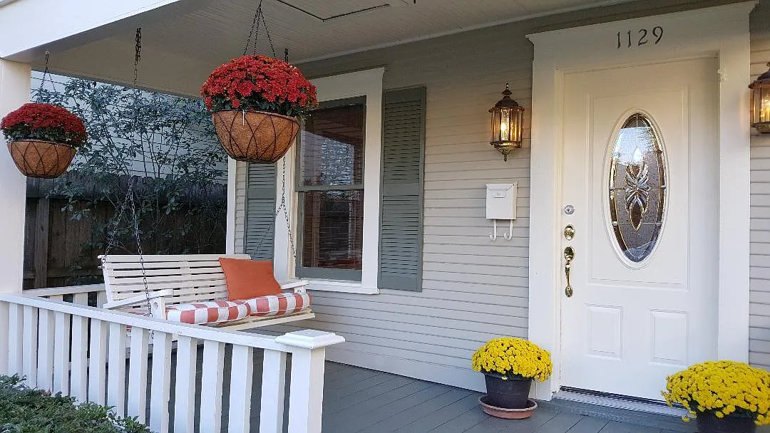 1129 Tulane St — Photo 2