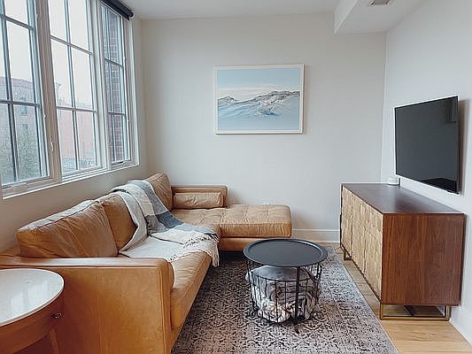 1st image of 59 Quincy St #3