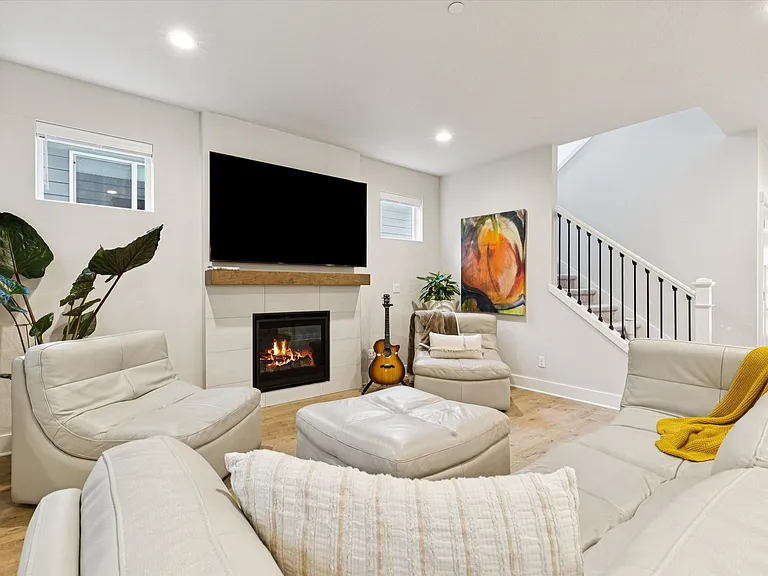 8549 SW 176th Ave — Photo 7