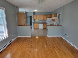 211 Park Ave APT 2, Woonsocket, RI 02895