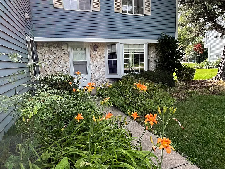 118 S Prospect Ave — Photo 1