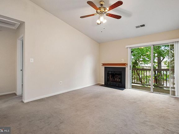 3rd image of 8647 Beekman Pl Unit D