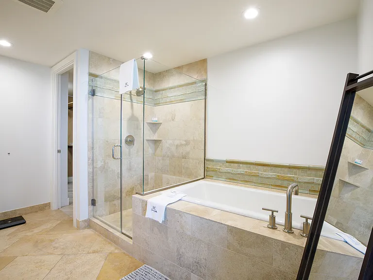 140 E Rio Salado Pkwy #506 — Photo 30