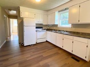 6 Picardy Dr, Greenville, SC 29605