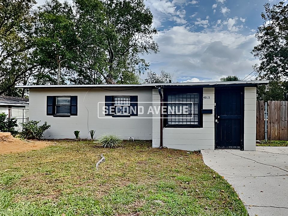 1st image of 4015 Leonard Cir E