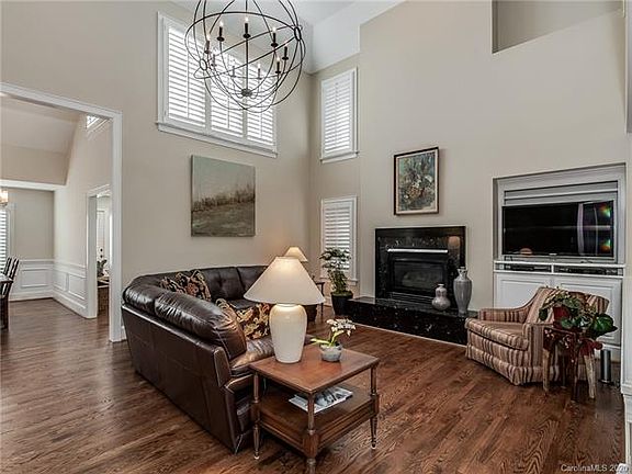 5th image of 5713 Ballinard Ln