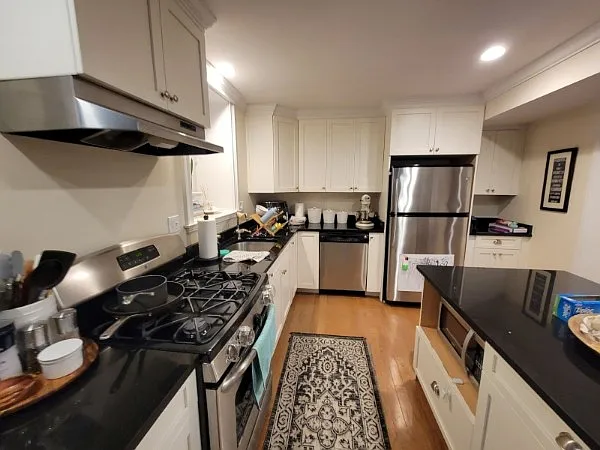 2 bed, 9999 sqft, $4,300 — Photo 4