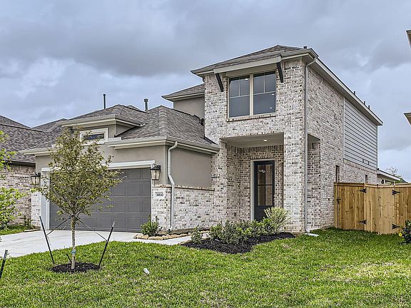 2nd image of 31810 Rosebud Valley Ln