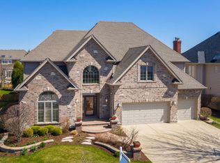 2512 Skylane Dr, Naperville, IL