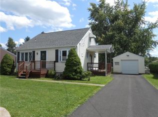 2420 Ruth St, New Castle, PA 16101