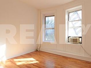 132 Ludlow St #1, New York, NY 10002