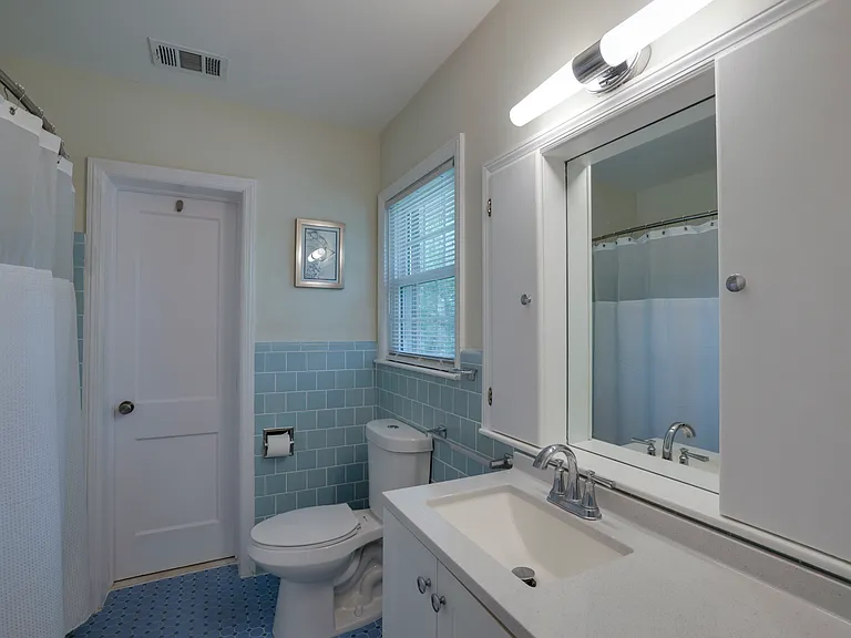 3503 Bull St #3 — Photo 10