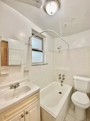 Rented by Waverly Realty Associates | media 23