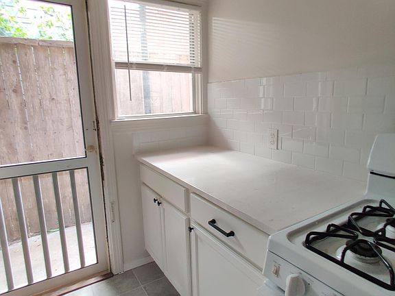 Lots of counter space!