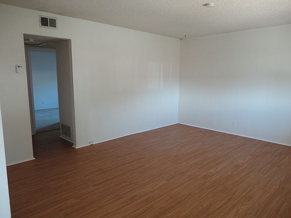 4th image of 3290 Calle Osuna