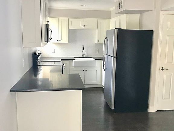 4th image of 3831 W End Ave APT 18