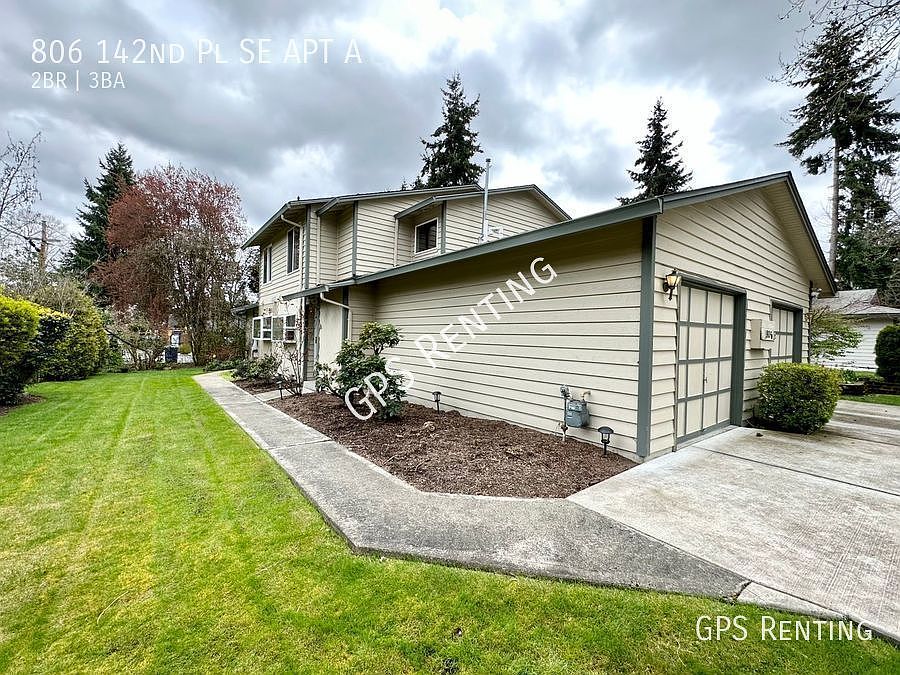 1st image of 806 142nd Pl SE APT A