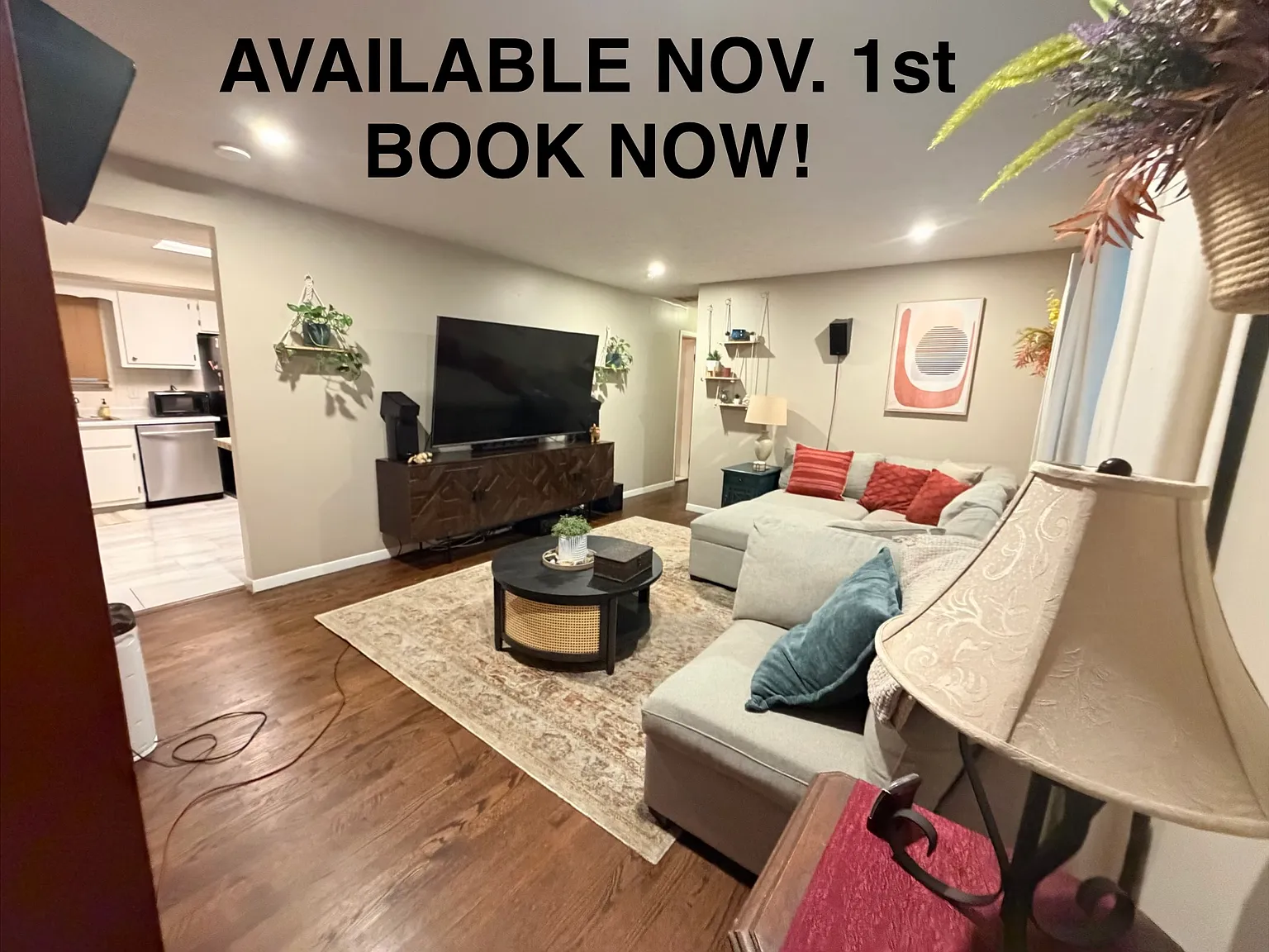 3 bed, 1.5 bath, 1461 sqft, $2,300 — Photo 1