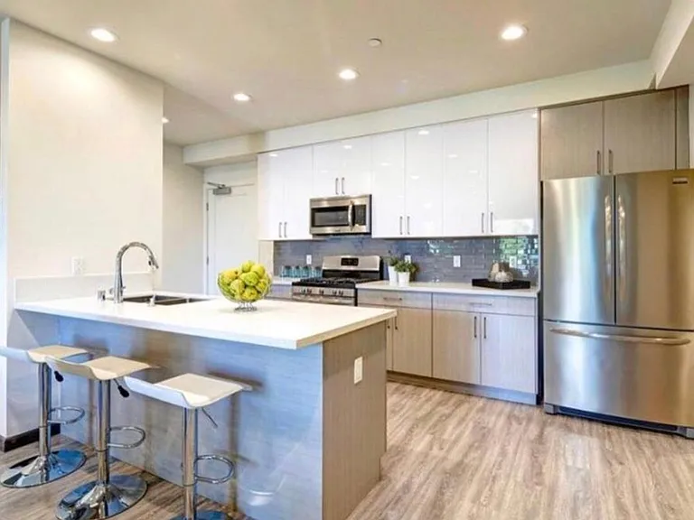 1936 Selby Ave #1010 — Photo 6