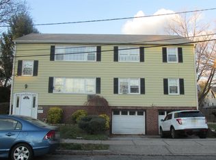 395 Thomas St #1, Teaneck, NJ 07666