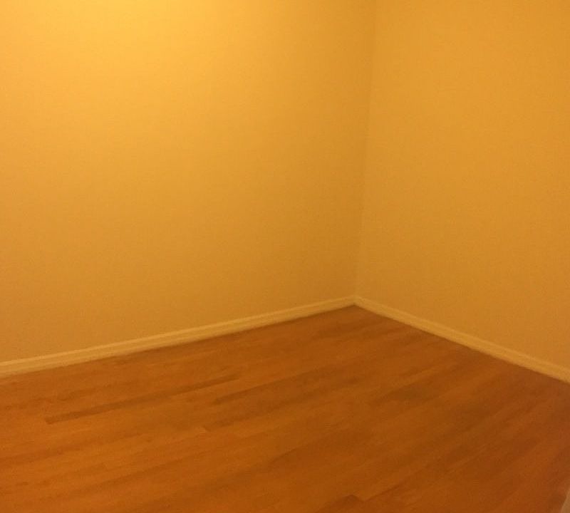 1st image of 61 W 105th St APT 6