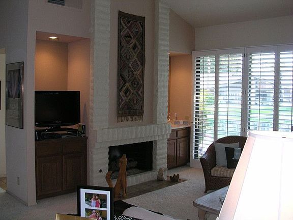 4th image of 93 Palomino Cir