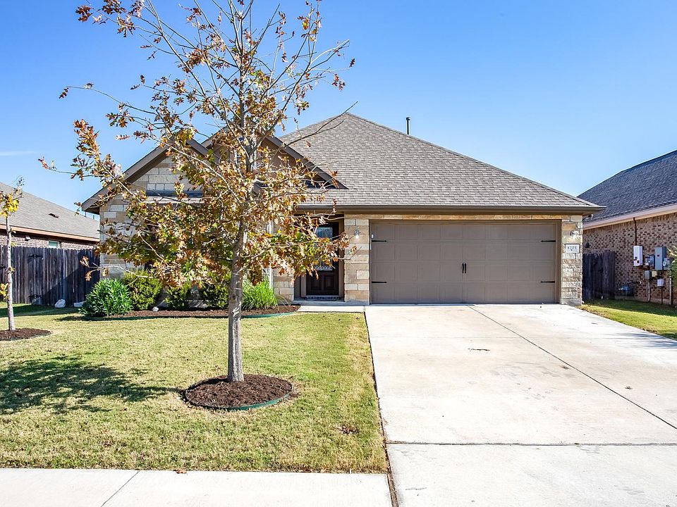 1st image of 8205 Arezzo Dr
