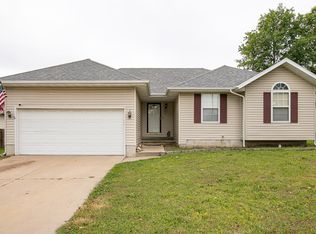 437 S Sherwood Avenue, Republic, MO 65738