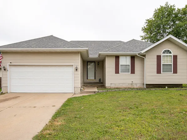 437 S Sherwood Avenue, Republic, MO 65738