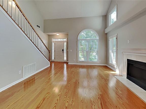 2nd image of 145 Riversong Dr