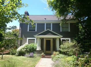 425 35th Ave, Seattle, WA 98122