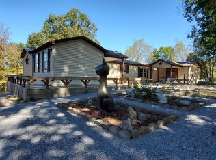 4266 Nemmo Rd, Vinton, VA 24179